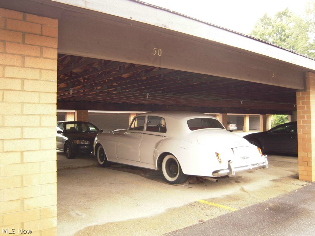 Clague Towers - Residential