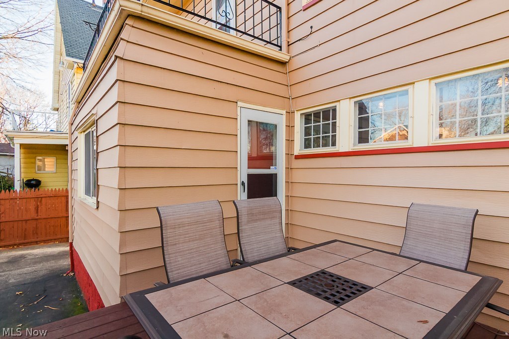 Leonard Schilling's - Residential