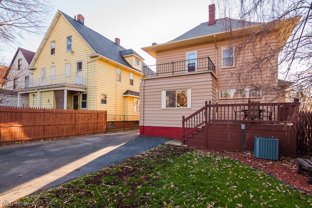 Leonard Schilling's - Residential