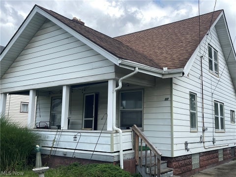 Homes For Sale - 97 Creed Street<br/> Mahoning County, Struthers, OH 44471