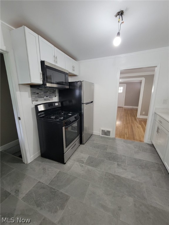 W G Naumann 02 - Residential