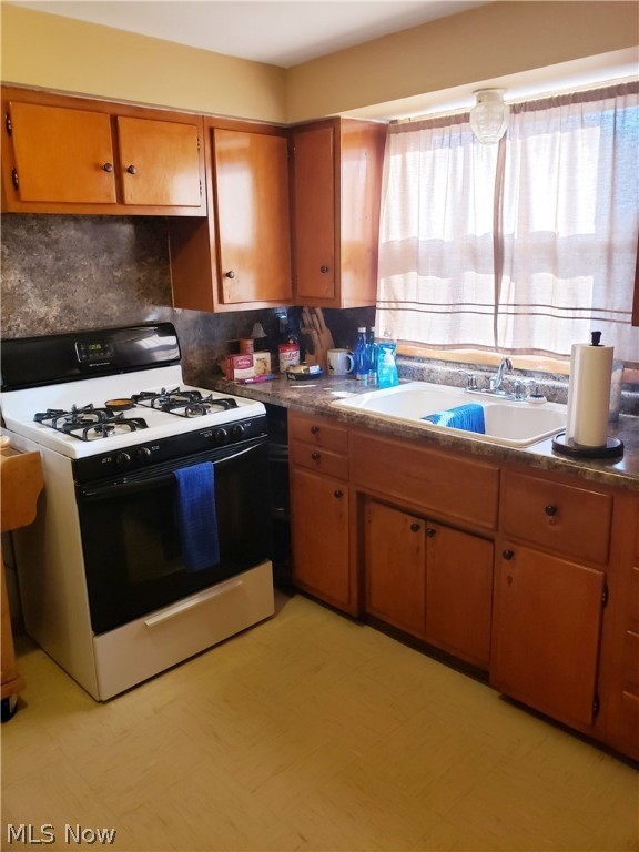 Canton - Residential Income