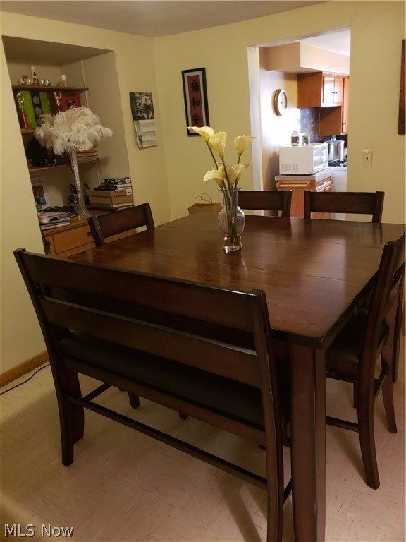 Canton - Residential Income