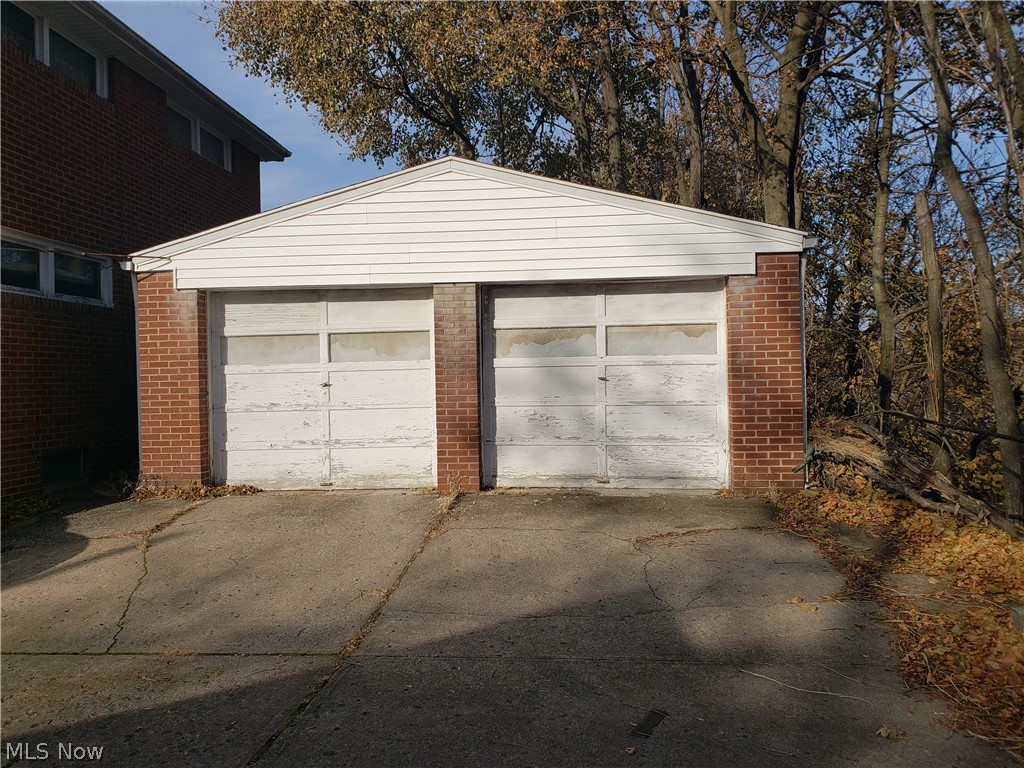 Canton - Residential Income