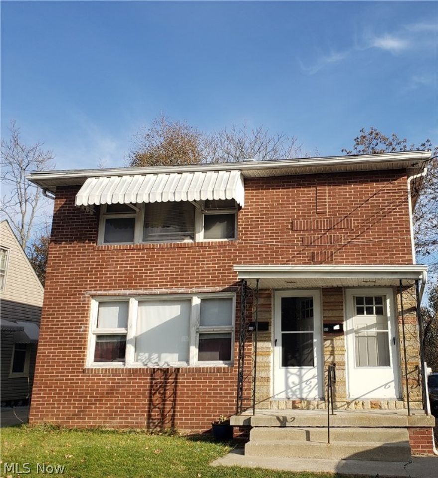All brick duplex looking for its new owner! Upstairs/Downstairs units.  Each unit has 2 bedroom/1 bath. Both units have separate, large laundry and storage areas in the basement.  Each unit also has separate 1 car garage space. Great investment/rental opportunity! Schedule your showing today.