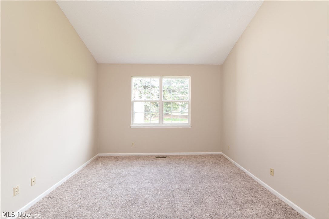 The Falls Condo - Residential