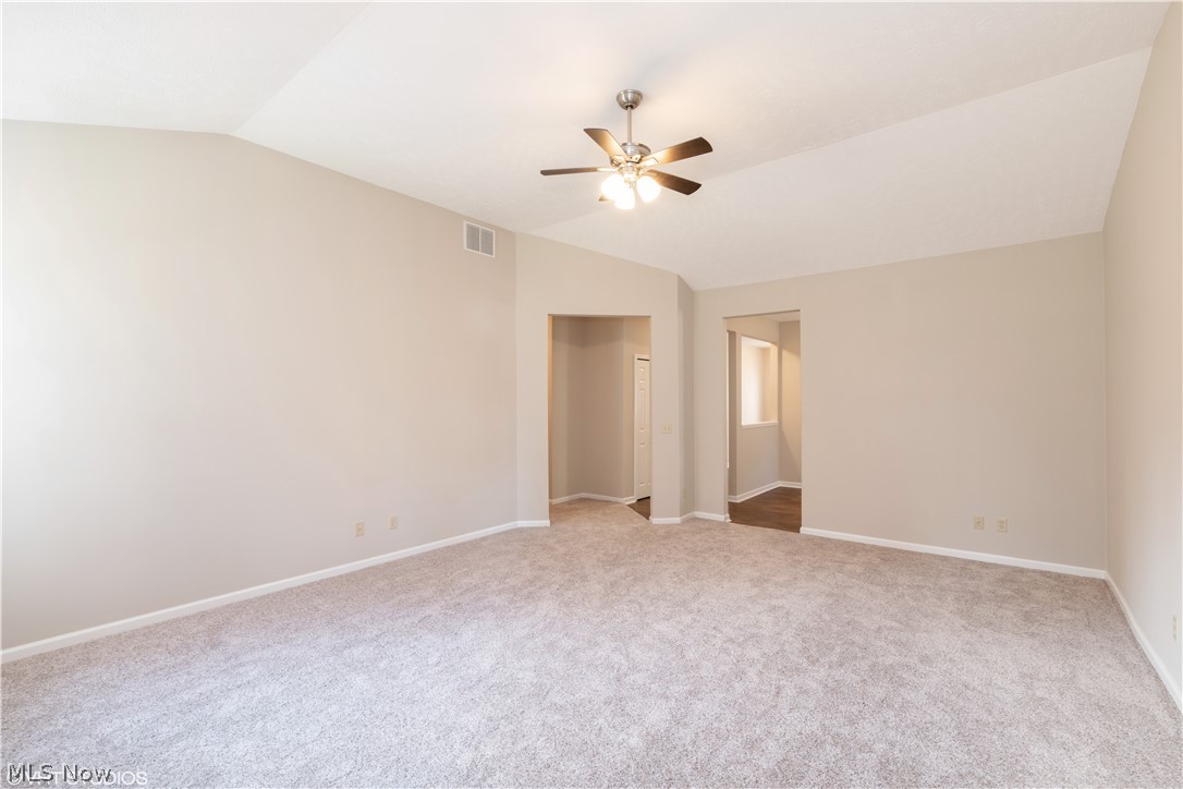 The Falls Condo - Residential