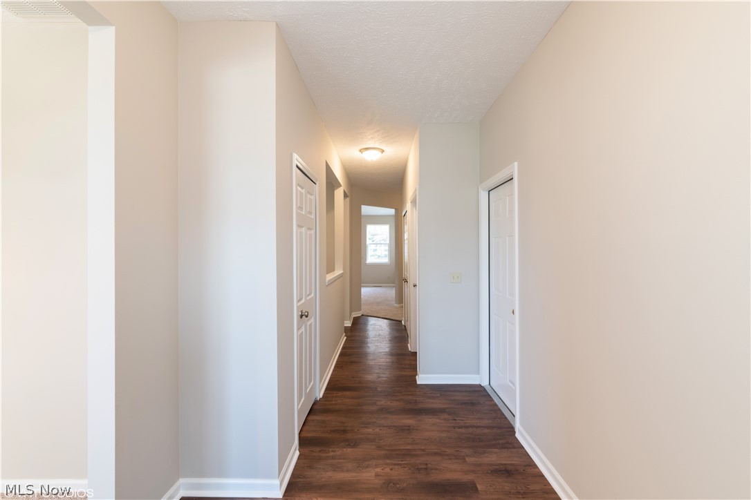 The Falls Condo - Residential