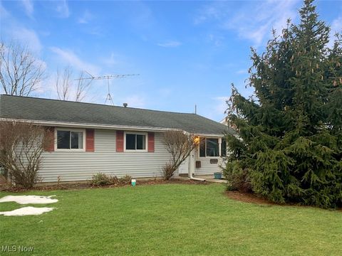 4204 Knickerbocker Road Sheffield Lake OH 44054