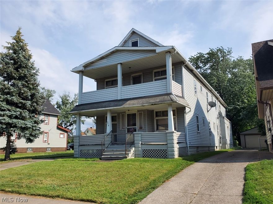 Don't miss the opportunity to make an offer on the four unit house. Make money from the 1st day with the existent tenant. The very spacious house, over 5,000  sq. ft. offers two front units one up and one down each with kitchen, dinning room, living room, two bedrooms' and a full bathroom. Unit NR. 1 downstairs front is rented to a long time tenant. Month to month lease. Unit NR 3 upstairs front is vacant and move in ready. The two rear units, NR. 2 and NR. 4 each have a kitchen, dinning room, living room, one bedroom one bathroom. Each has access to it's own balcony. There are 4 furnaces and four water heaters. The two rear units need work including the balconies. The large lot has four carports. Cash offers or Renovation loan only. The house is sold "As Is". The house is located in a nice neighborhood surrounded by well kept house. Great location!