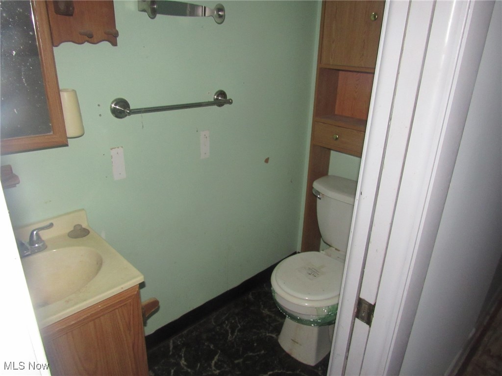 529 Cornell Avenue, Elyria, Ohio image 18