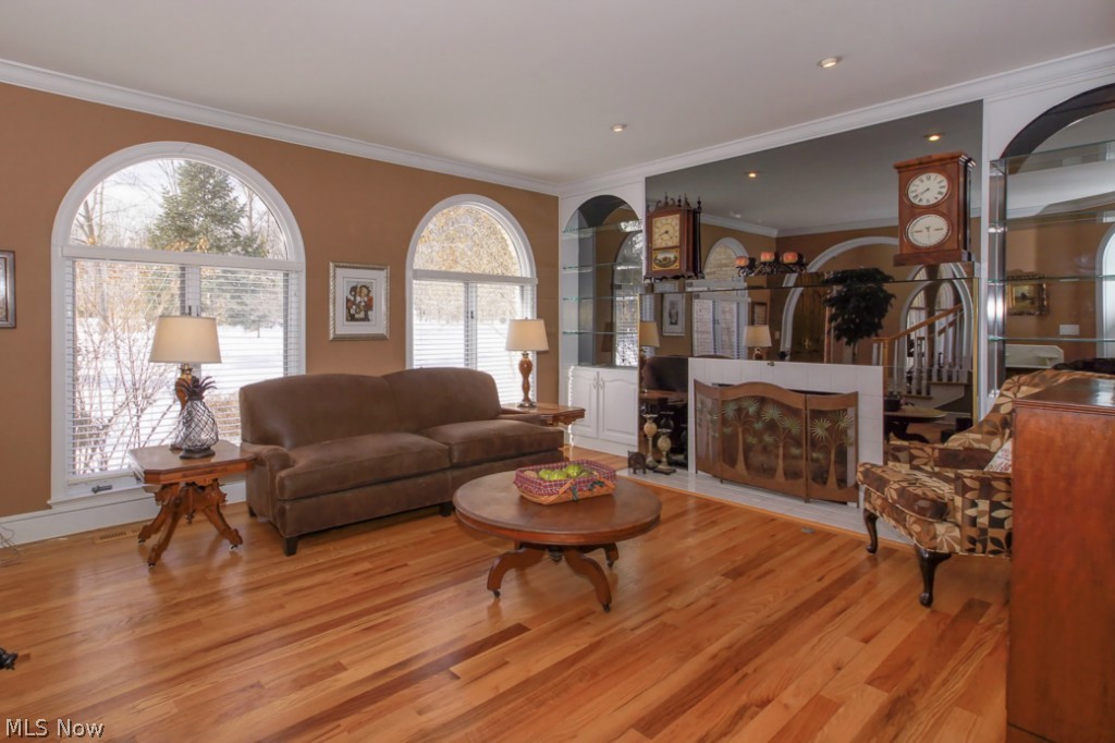 Hunt Club Hudson - Residential