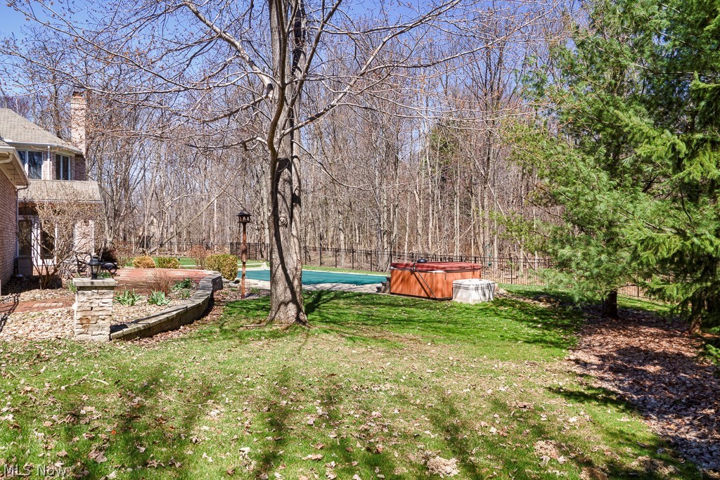 Hunt Club Hudson - Residential