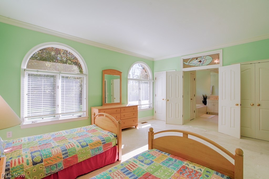 Hunt Club Hudson - Residential