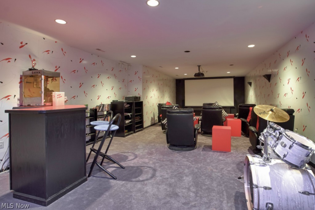 Hunt Club Hudson - Residential