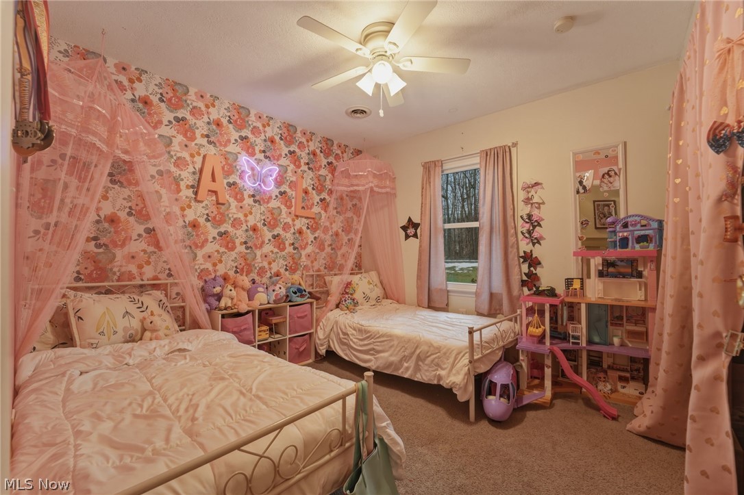 Roaming Rock - Residential