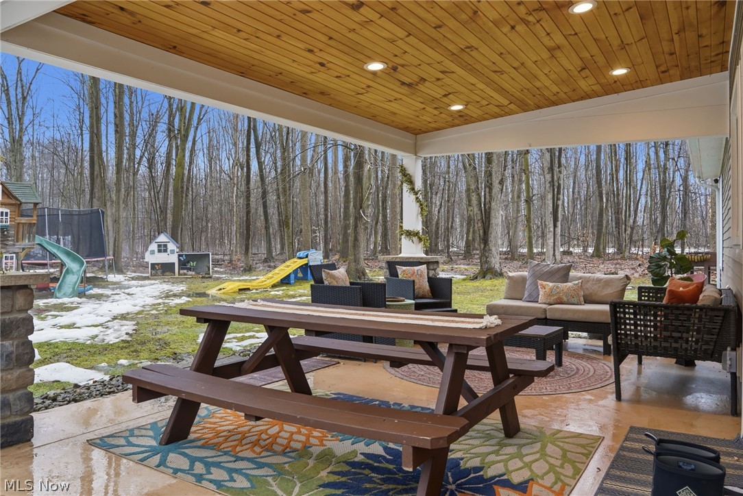 Roaming Rock - Residential