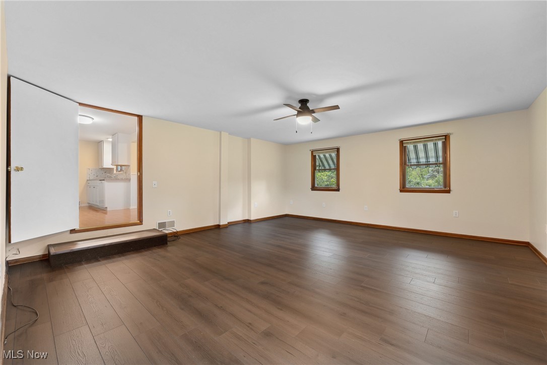 6525 Wales Avenue, Massillon, Ohio image 15