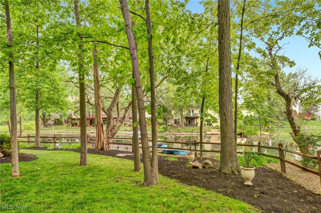 1025 Cedarwood Lane, Medina, Ohio image 7