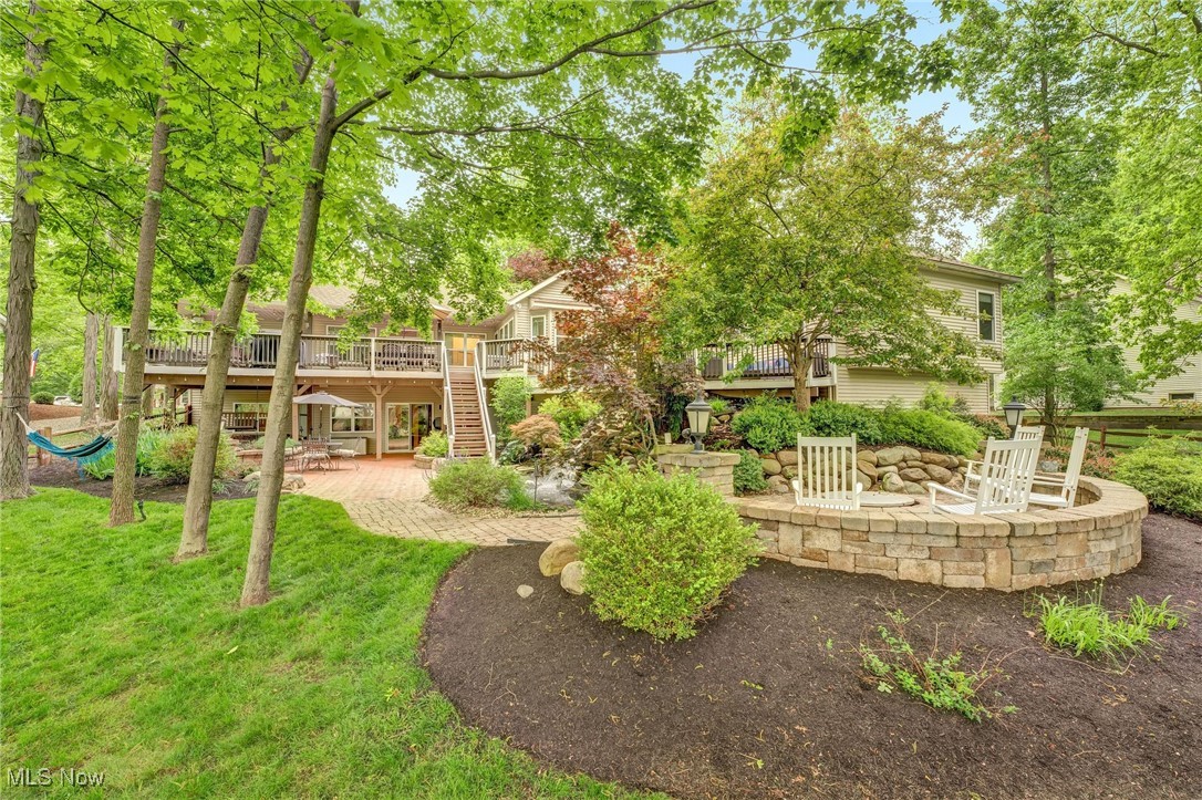 1025 Cedarwood Lane, Medina, Ohio image 9
