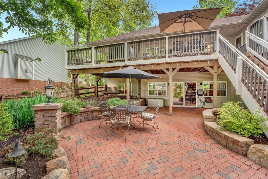 1025 Cedarwood Lane, Medina, Ohio image 3