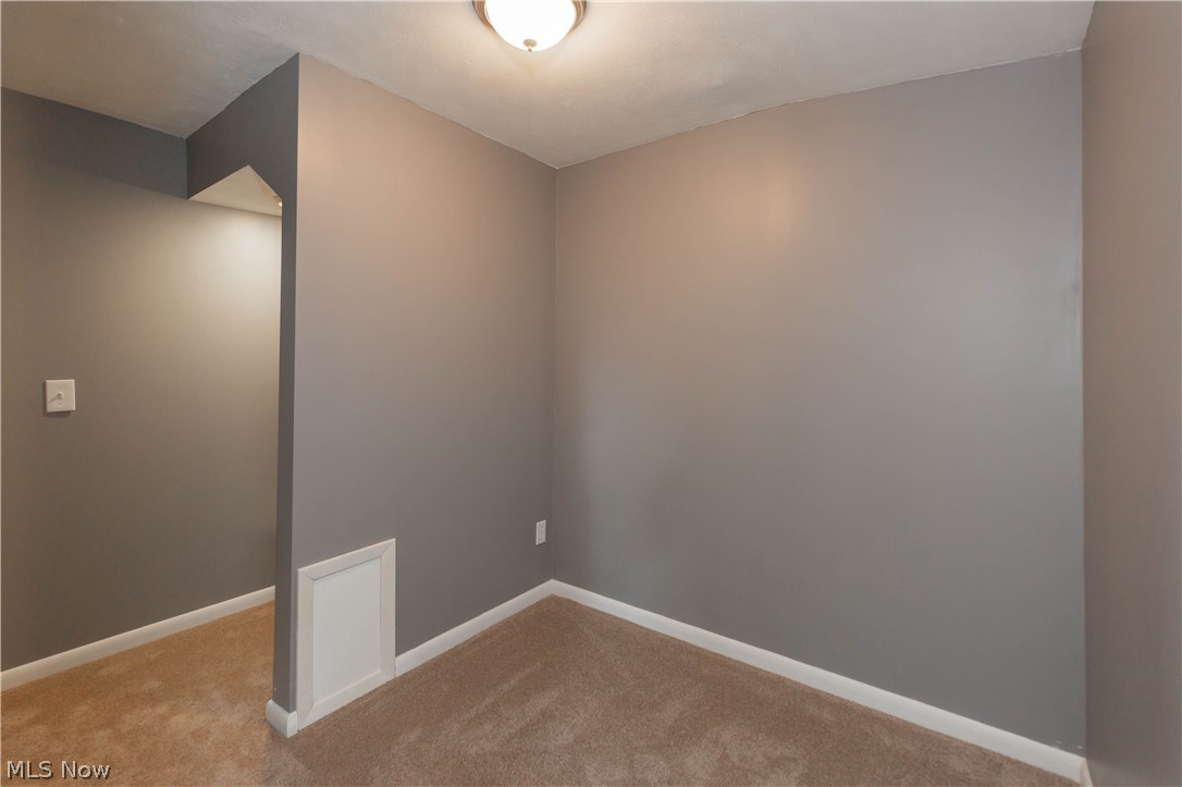 Village/Highland Heights 01 - Residential