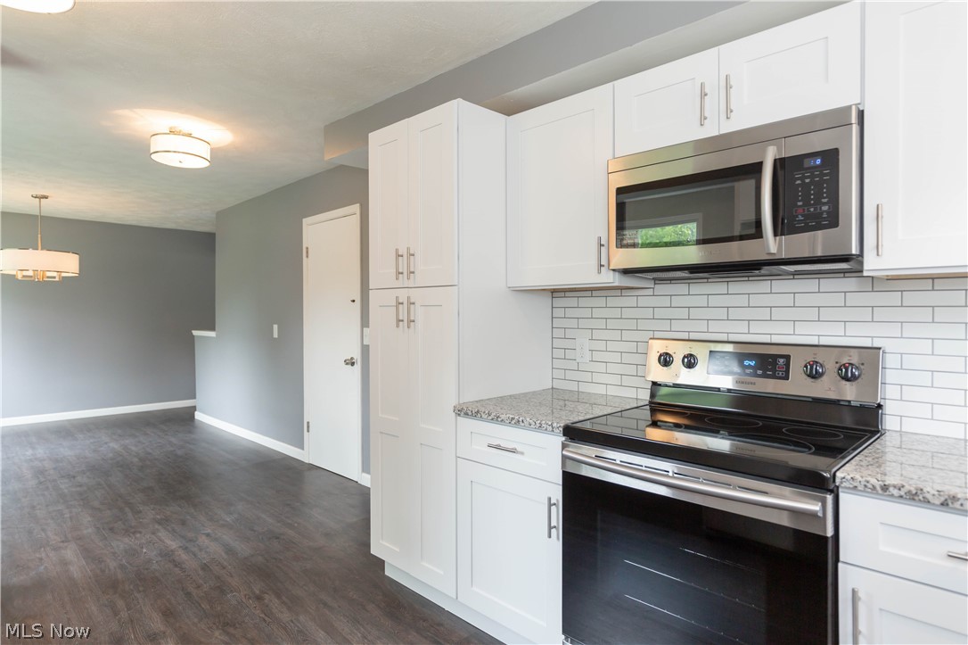 Village/Highland Heights 01 - Residential