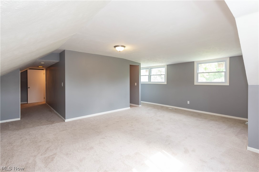 Village/Highland Heights 01 - Residential