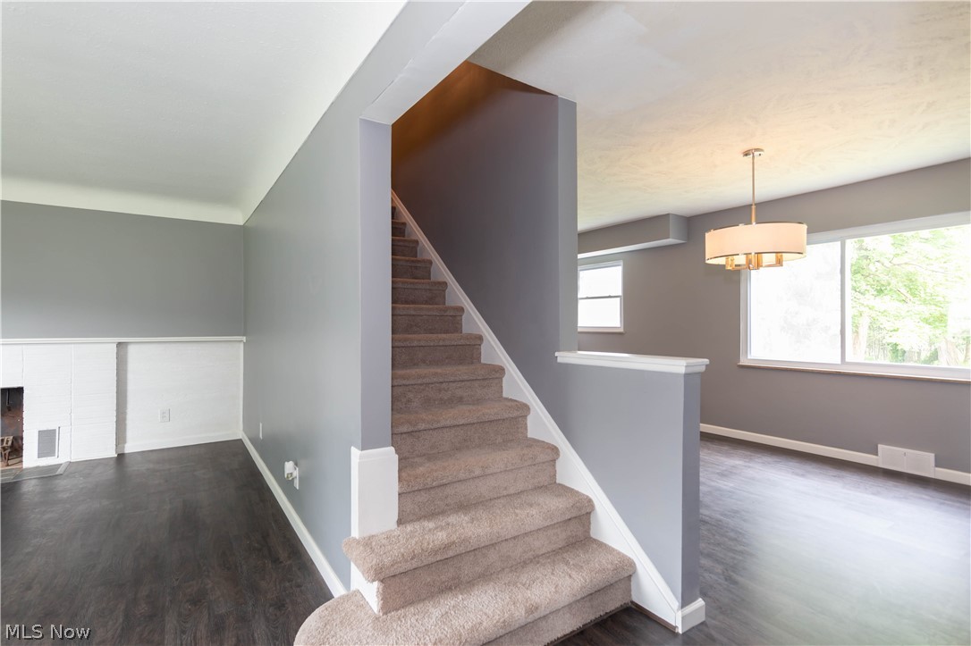 Village/Highland Heights 01 - Residential