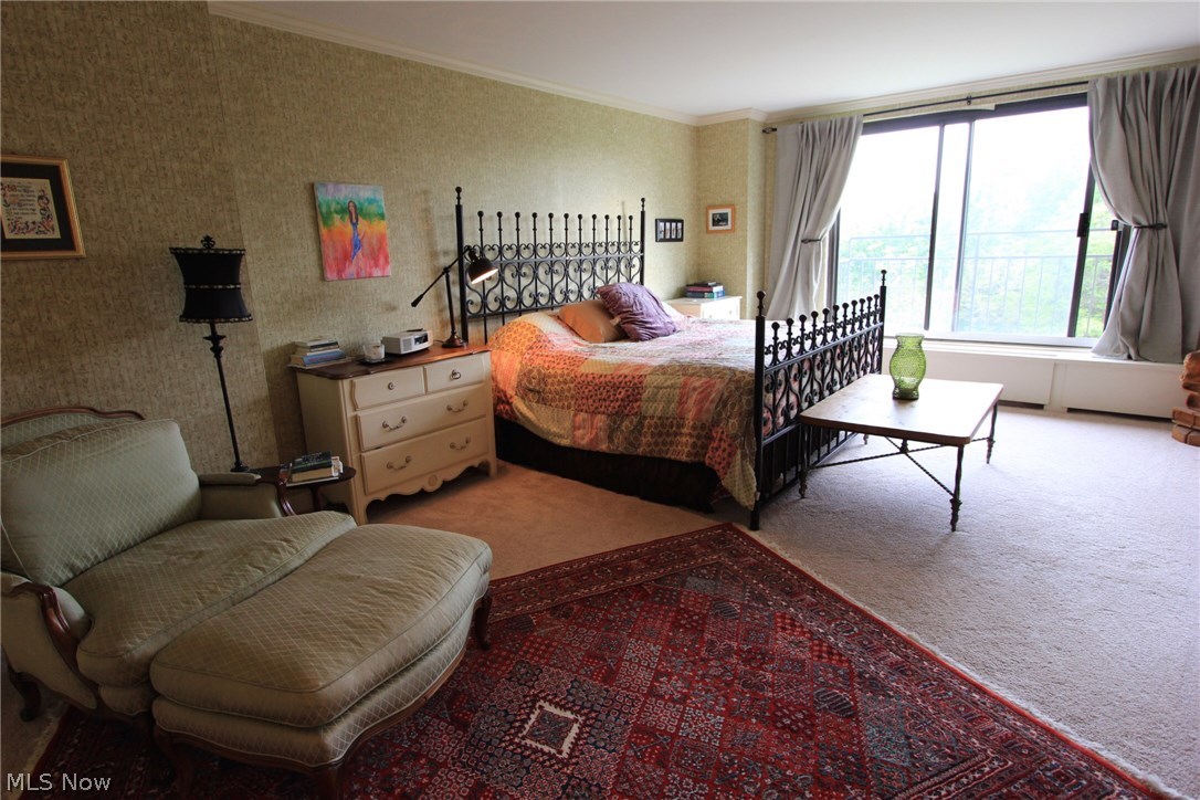 Bratenahl Place Condo - Residential