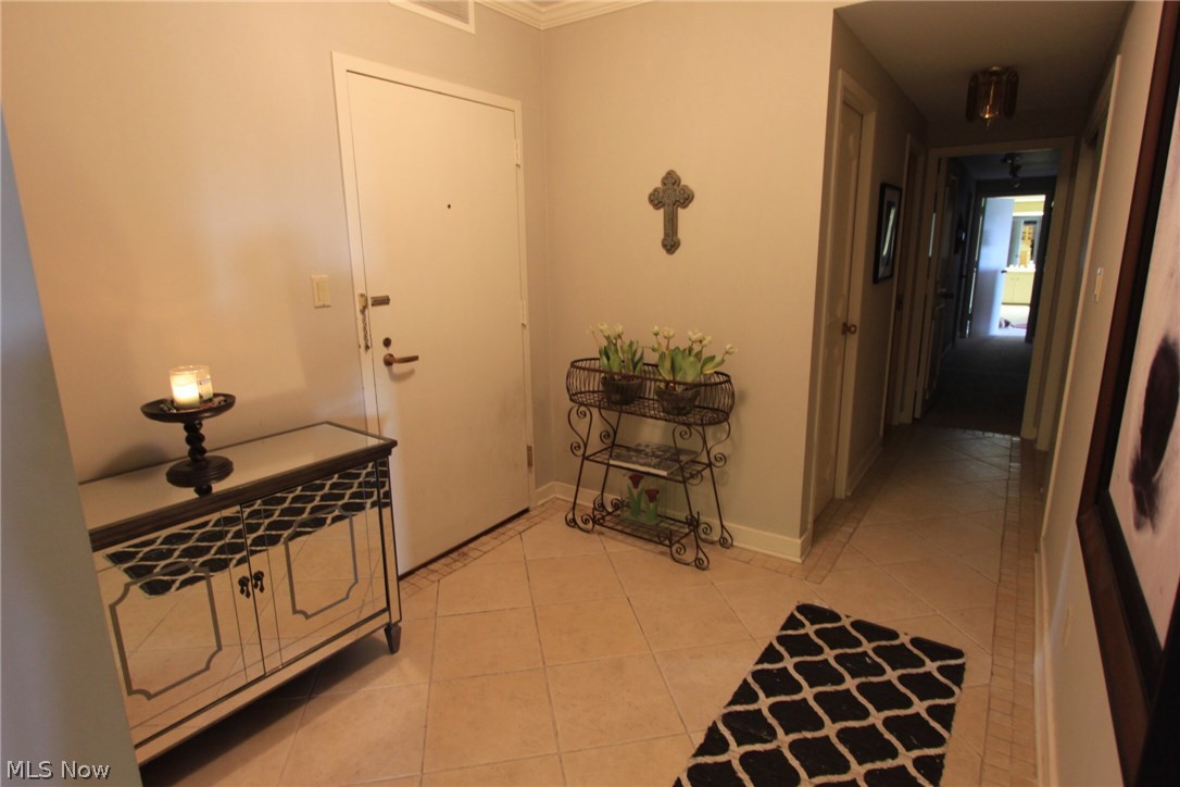 Bratenahl Place Condo - Residential