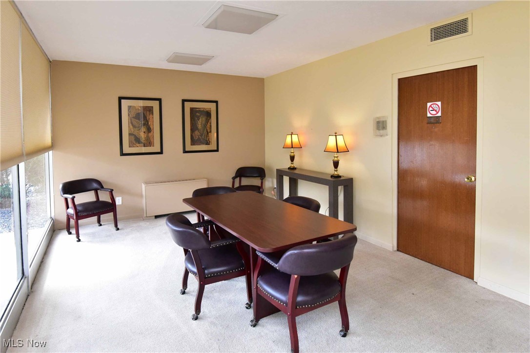Marine Towers East - Residential