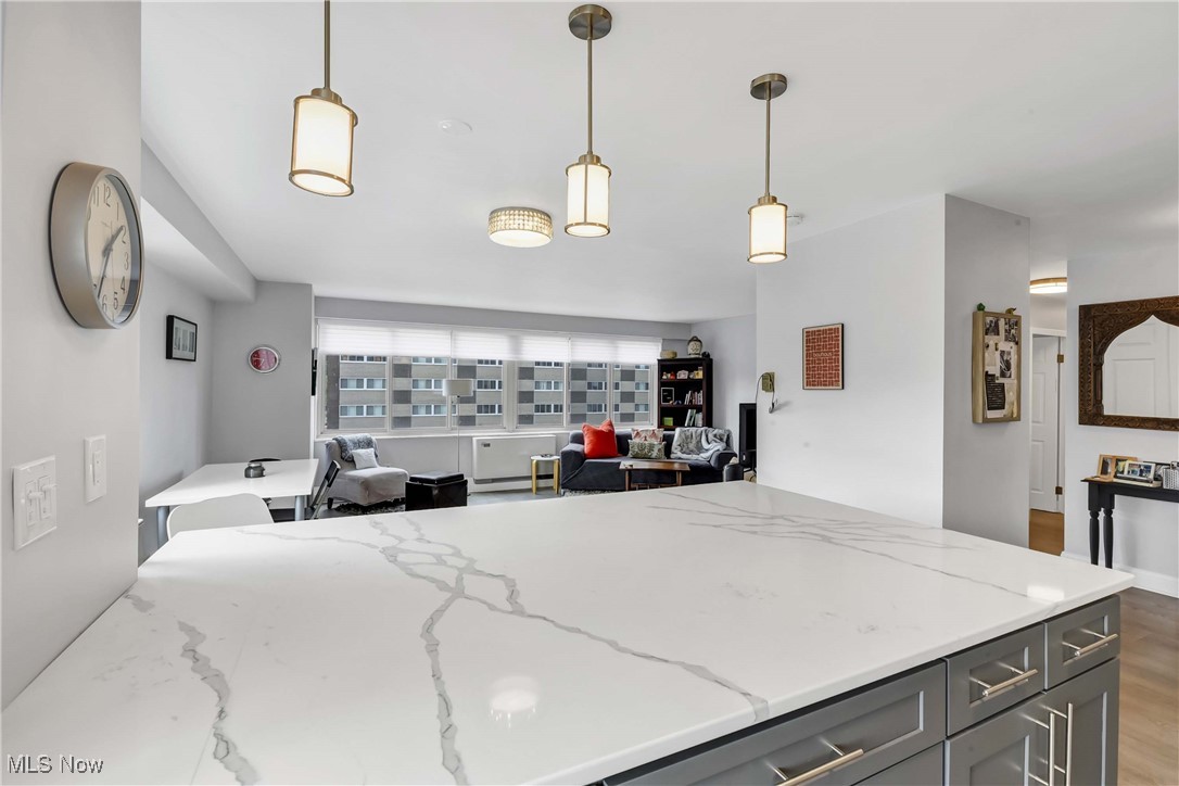 Marine Towers East - Residential