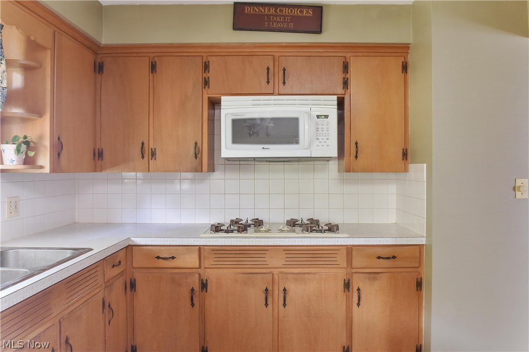 Old Orchard #3 - Residential