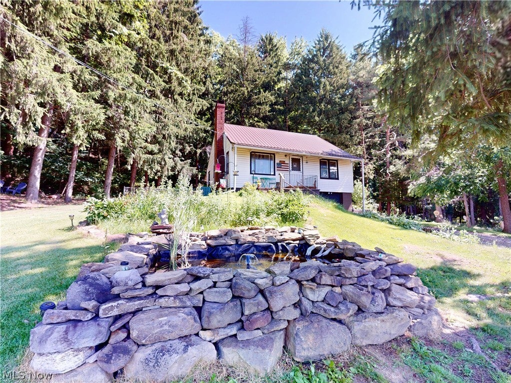 Photo of 500 Pennock Street, Minerva, OH 44657 (MLS # 5221968)