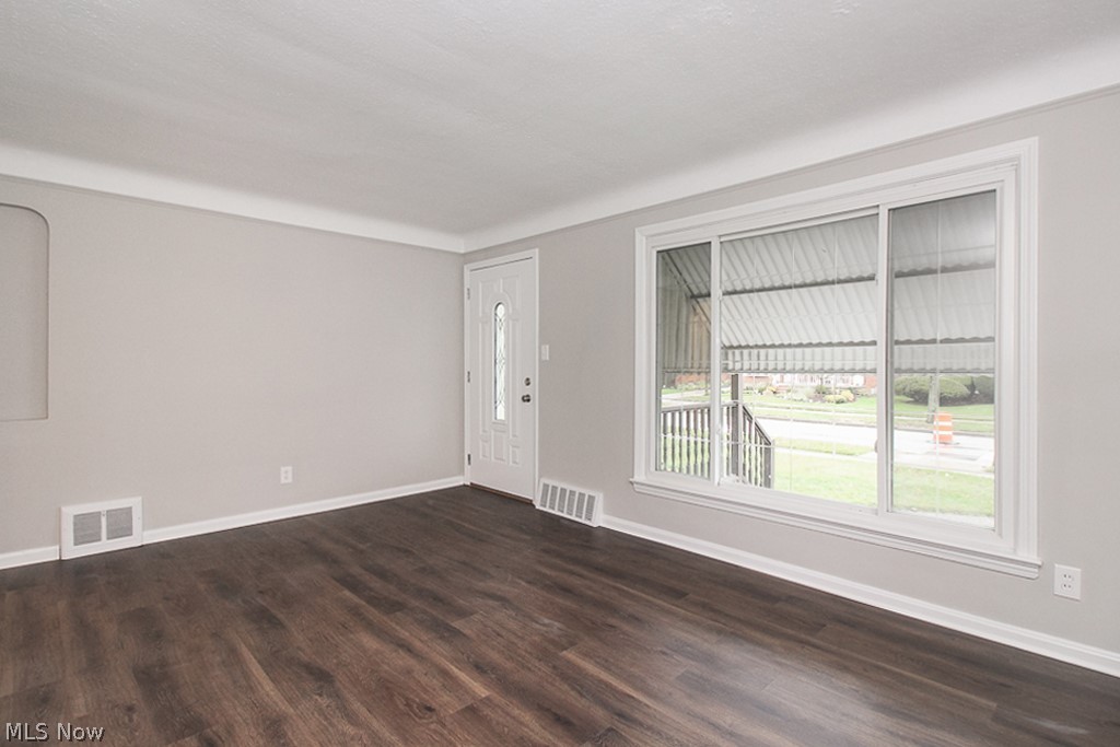 Memphis Villas - Residential