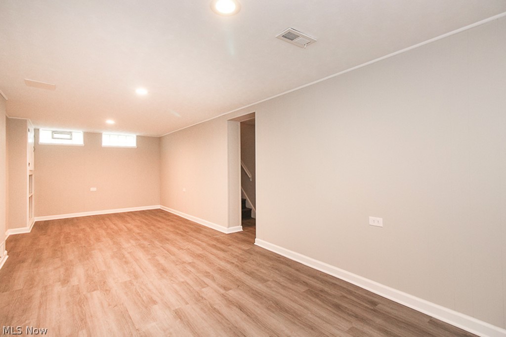 Memphis Villas - Residential