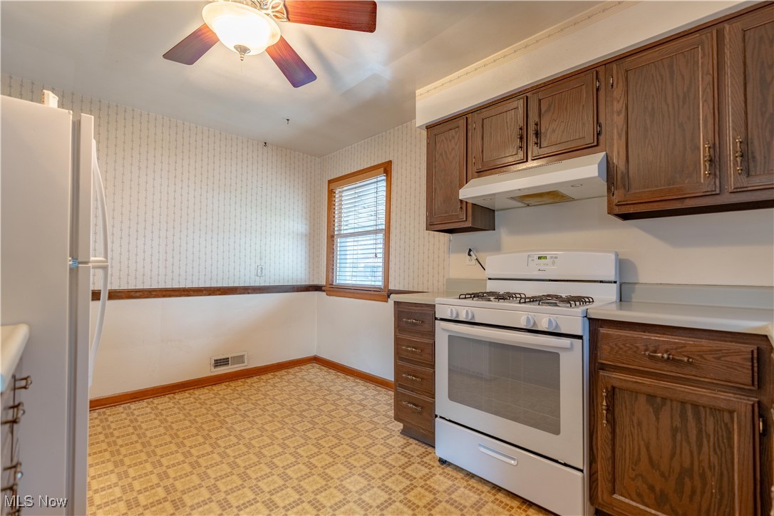 919 Clarendon Avenue, Canton, Ohio image 14