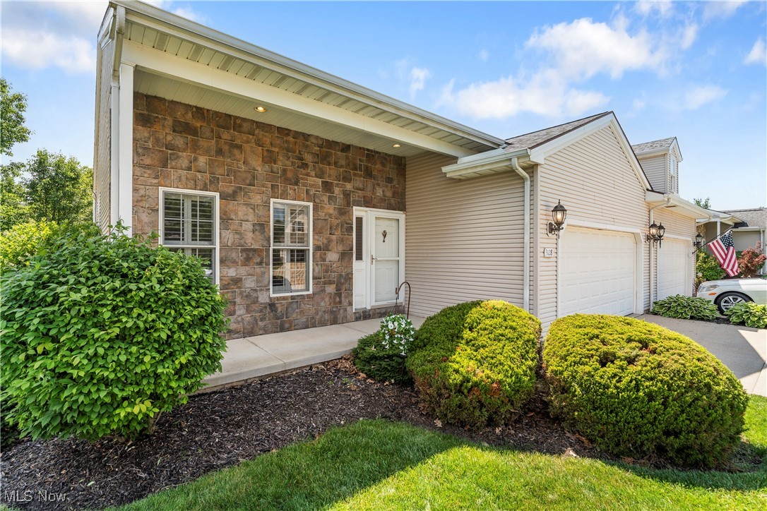 3128 Glenbrook Drive