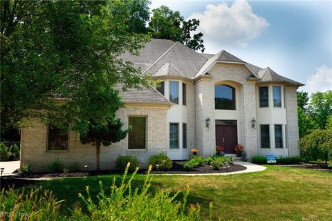 9379 Chesapeak Drive, North Royalton, OH 44133 - MLS#: 5100150