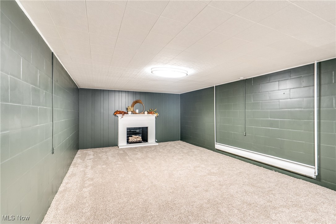 Holly Hills - Residential