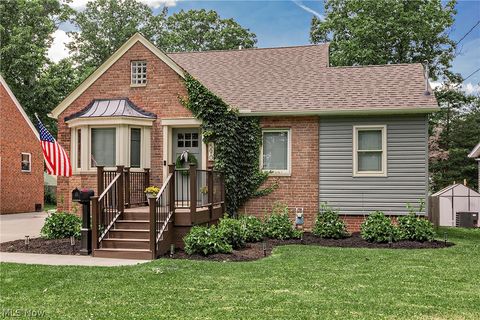 Tiny photo for 590 Glen Park Drive, Bay Village, OH 44140 (MLS # 5216181)