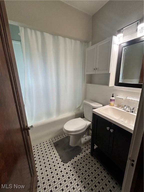 16112 Raymond Street, Maple Heights, Ohio image 14