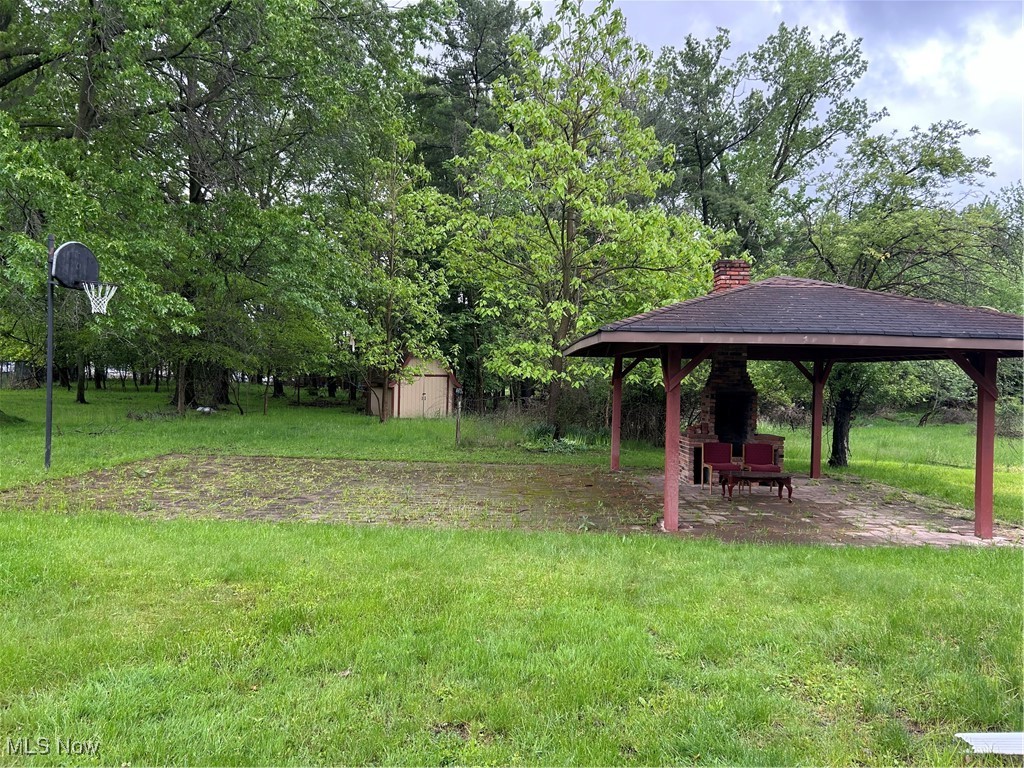 16112 Raymond Street, Maple Heights, Ohio image 27