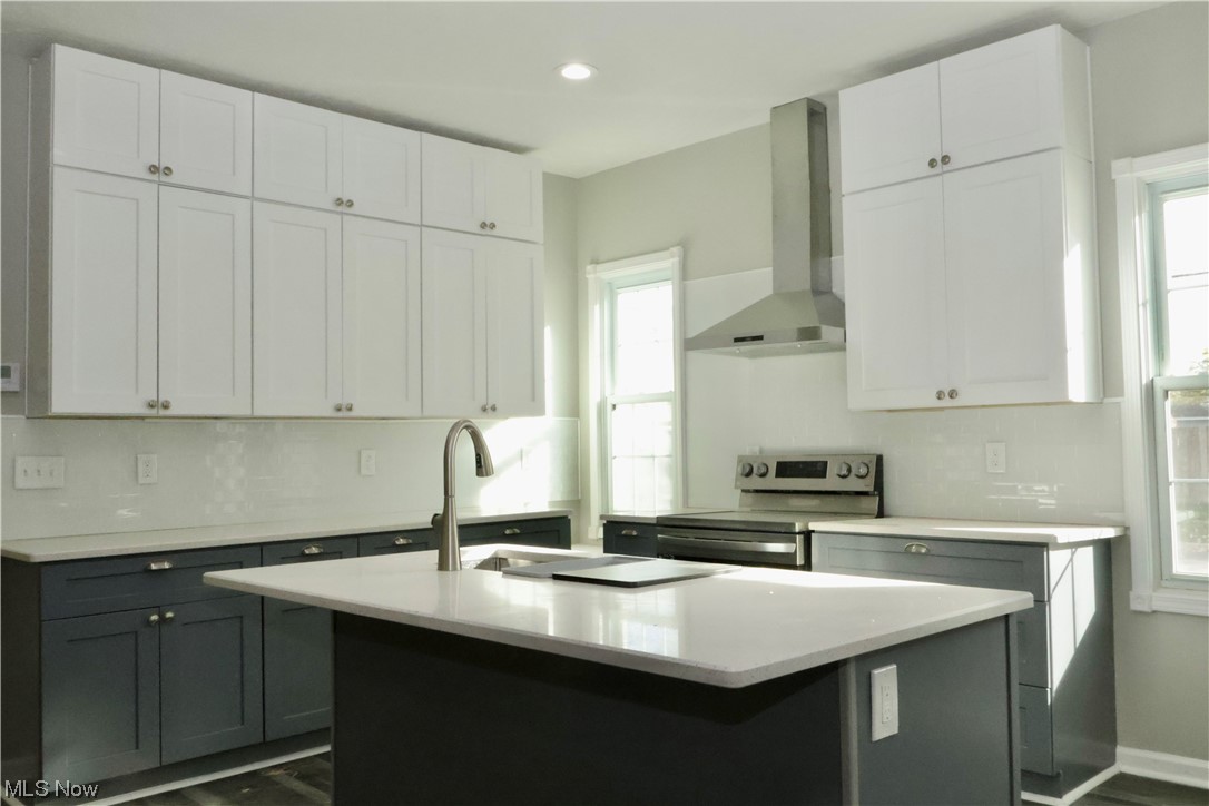 Lake Erie Manor - Residential