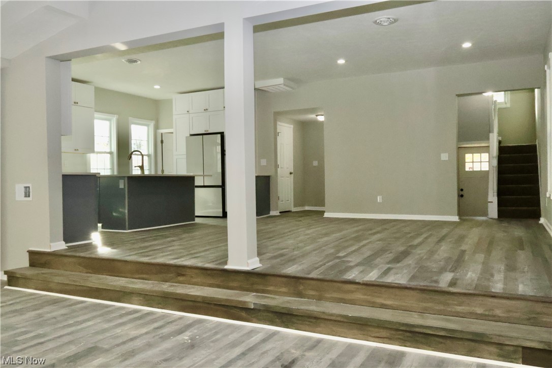 Lake Erie Manor - Residential