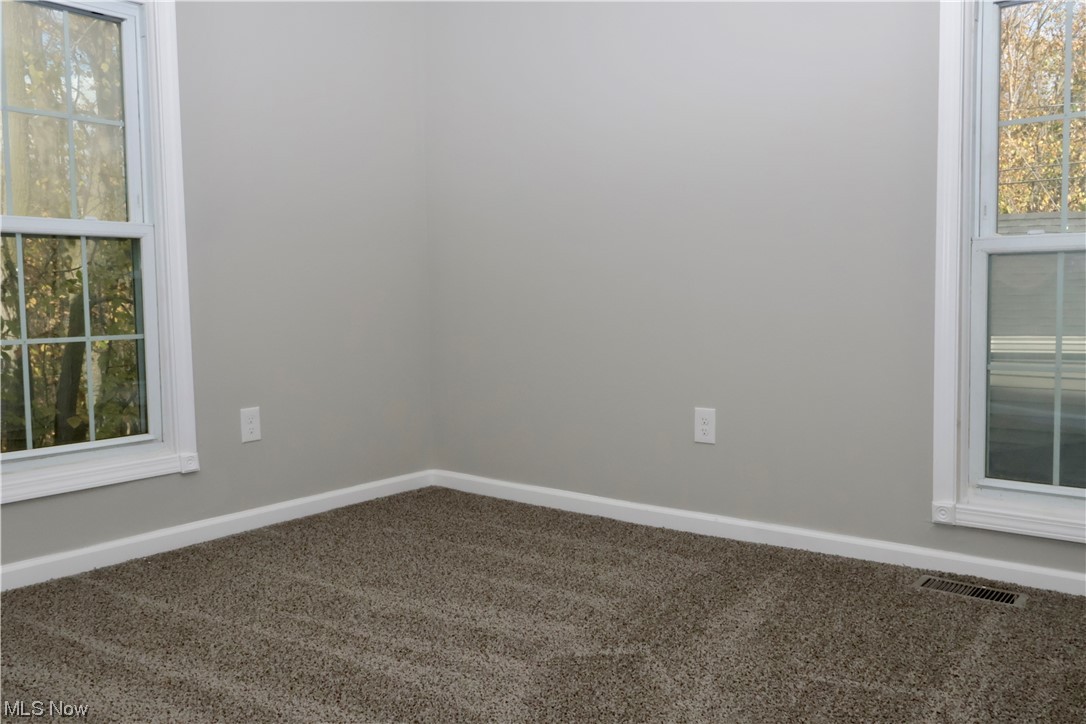 Lake Erie Manor - Residential