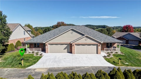 Condo For Sale - 219 Pinehurst Drive<br/> Tuscarawas County, Dover, OH 44622