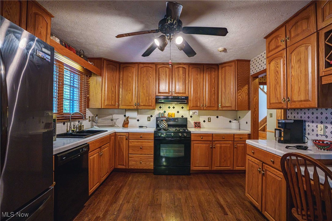 875 N Medina Line Road, Akron, Ohio image 27