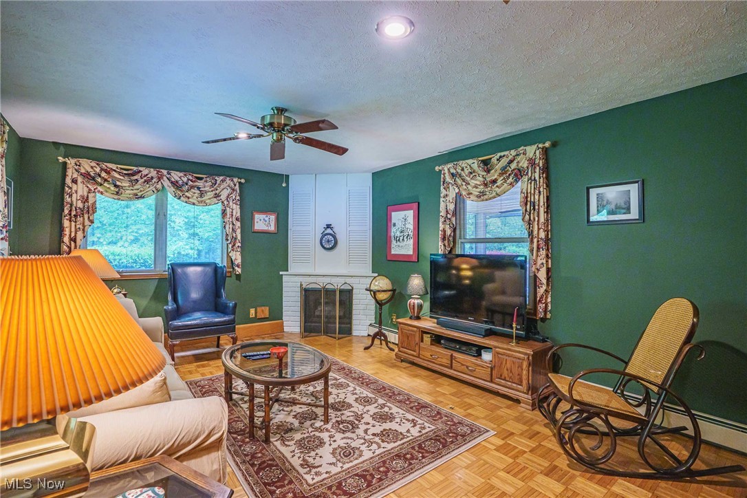 875 N Medina Line Road, Akron, Ohio image 32